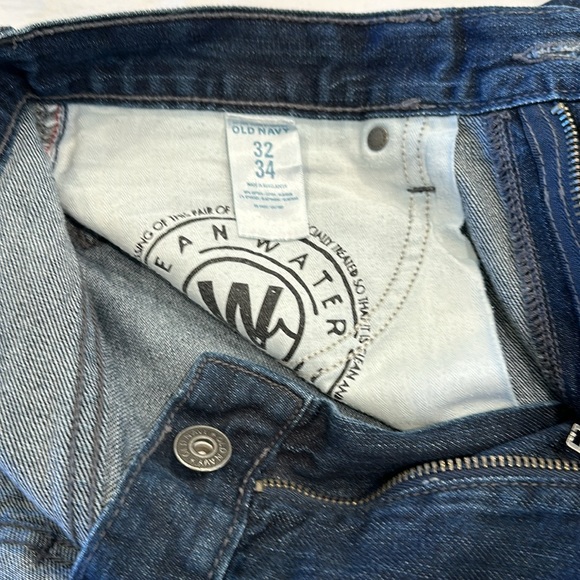 Old Navy Premium Denim Jeans - Picture 4 of 5